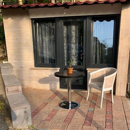 Villa Next To Victory Park Erevan Exterior foto